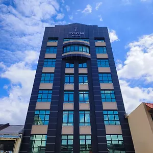 Hotel Zoom, George Town
