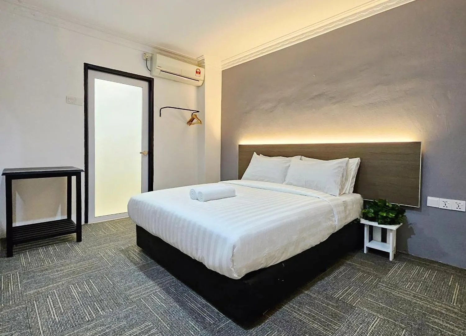 Luna Hotel By Moonknight George Town Malaysia